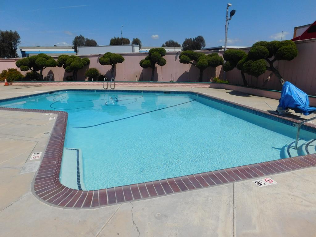 Inns Of California Salinas Exterior photo